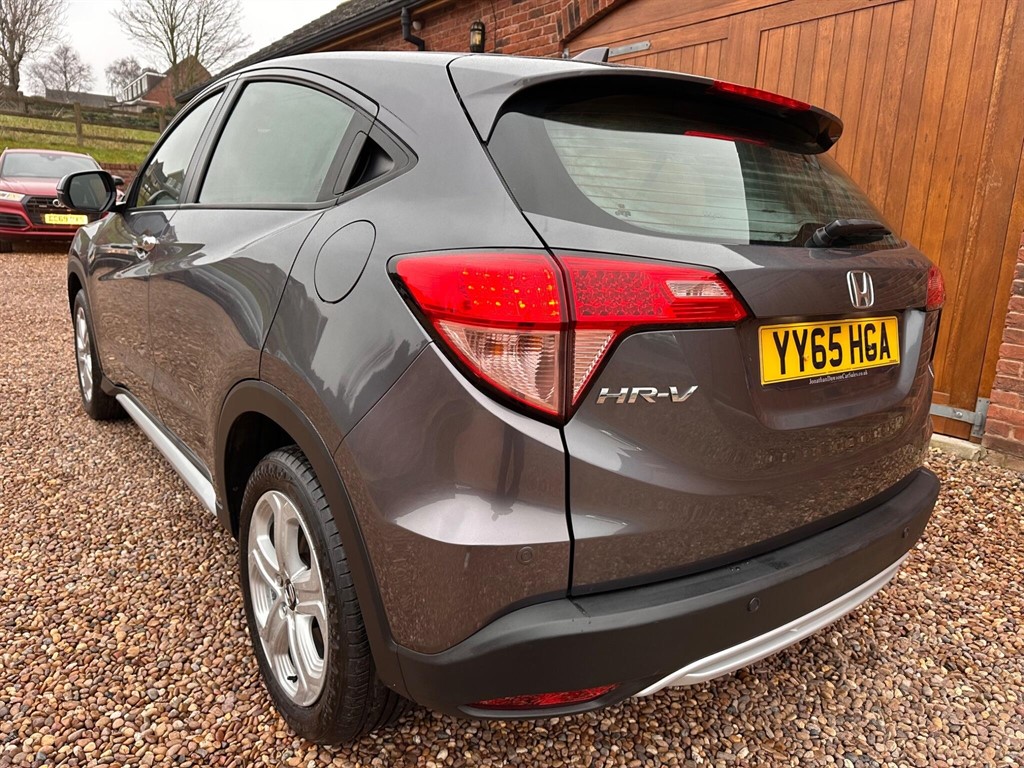 Used Honda HR-V 2015 for sale - 77326589: Photo 6