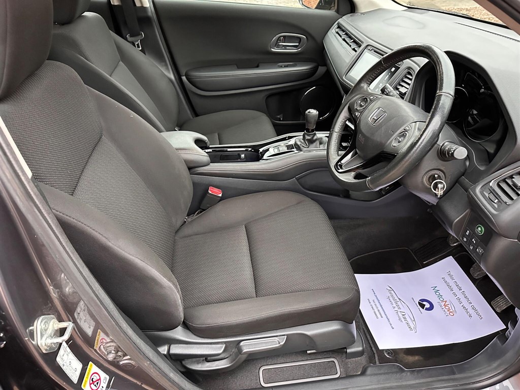 Used Honda HR-V 2015 for sale - 77326589: Photo 9