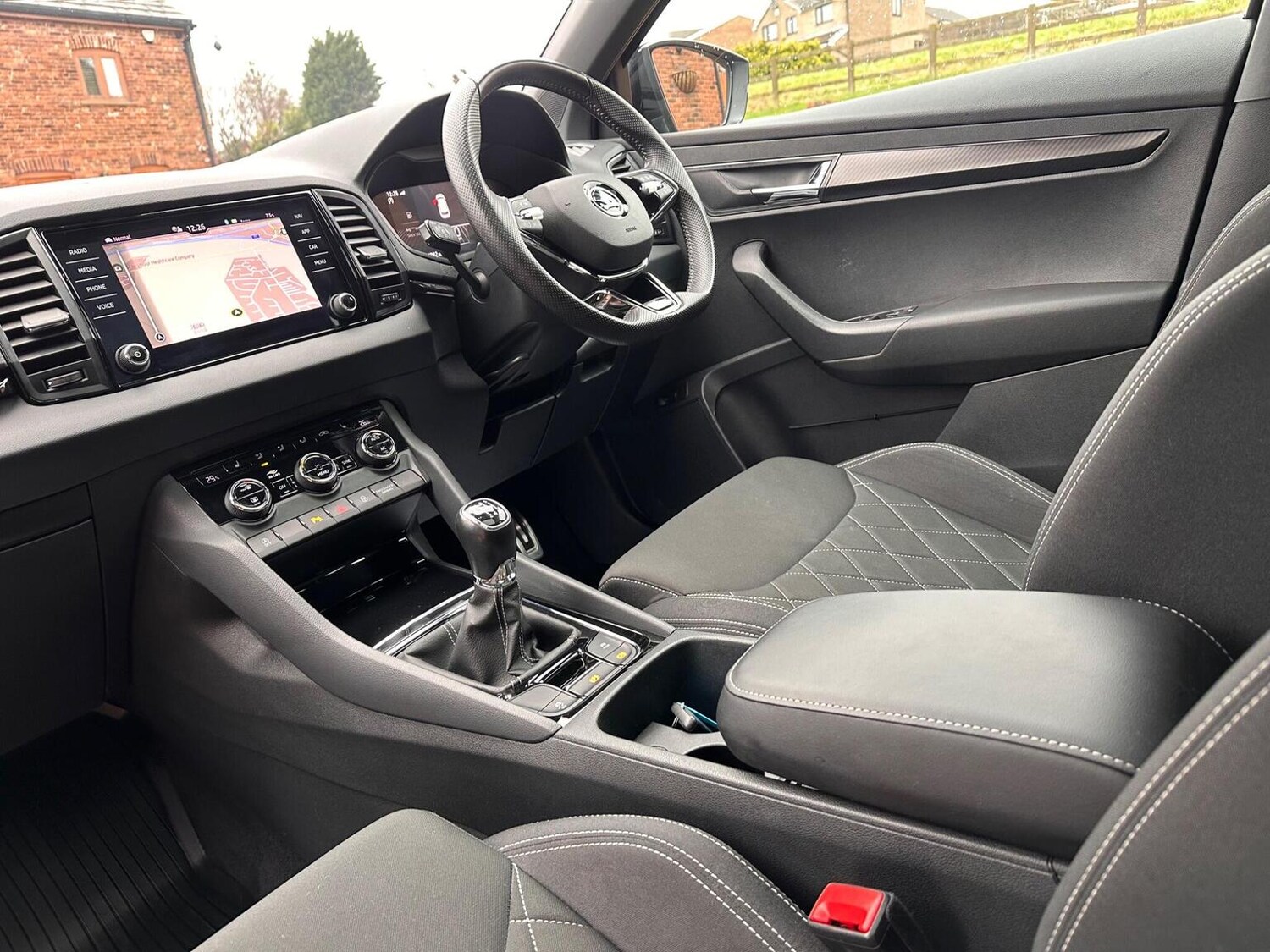 Used Skoda Karoq 2023 for sale - 77638709: Photo 12