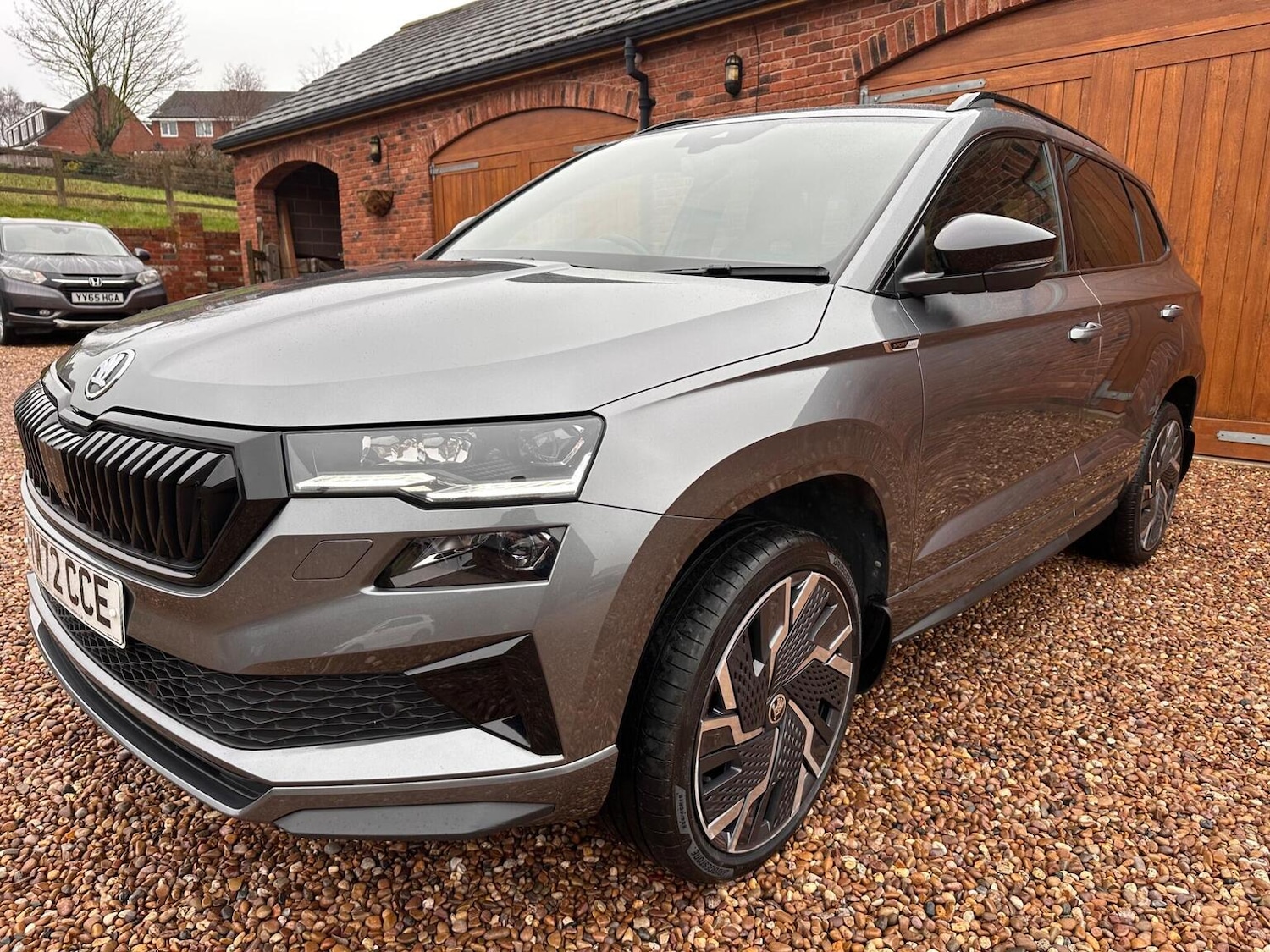 Used Skoda Karoq 2023 for sale - 77638709: Photo 3