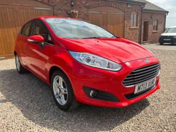 2013 - 1.25 82 Zetec 5dr