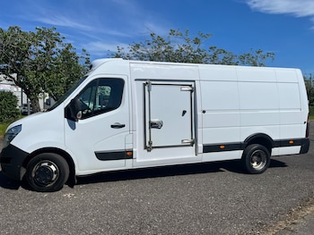 Used Nissan Interstar 2023 for sale - 79004487: Photo