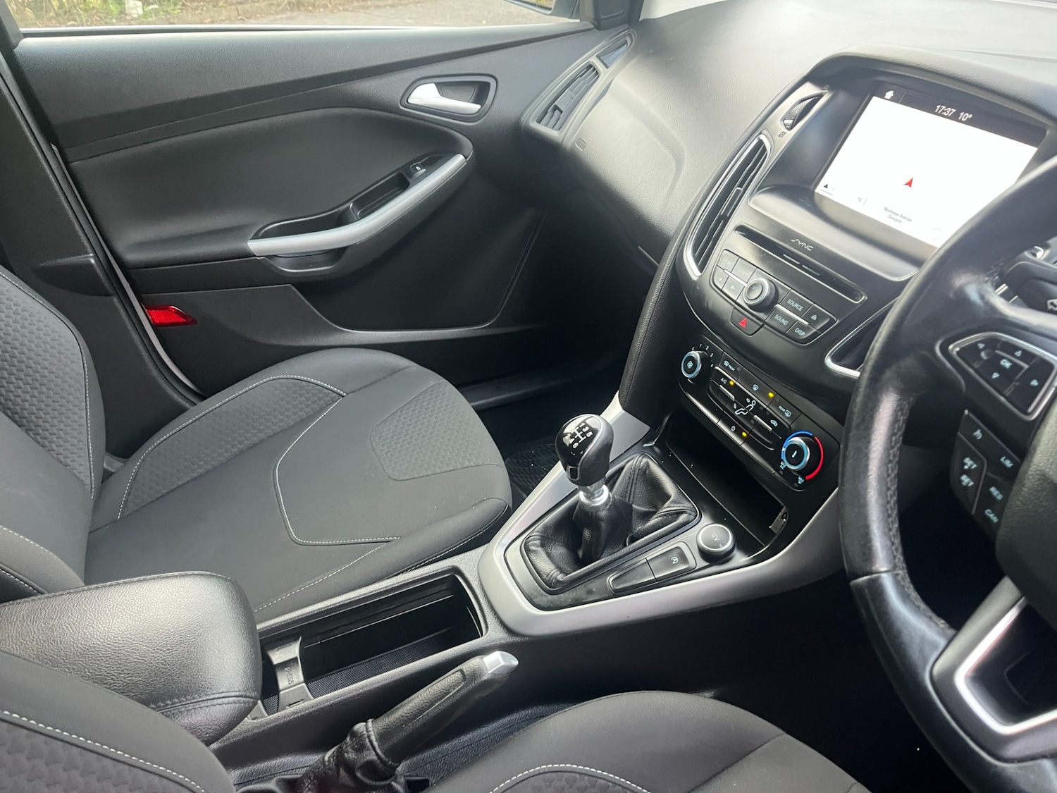 Used Ford Focus 2017 for sale - 77997336: Photo 13