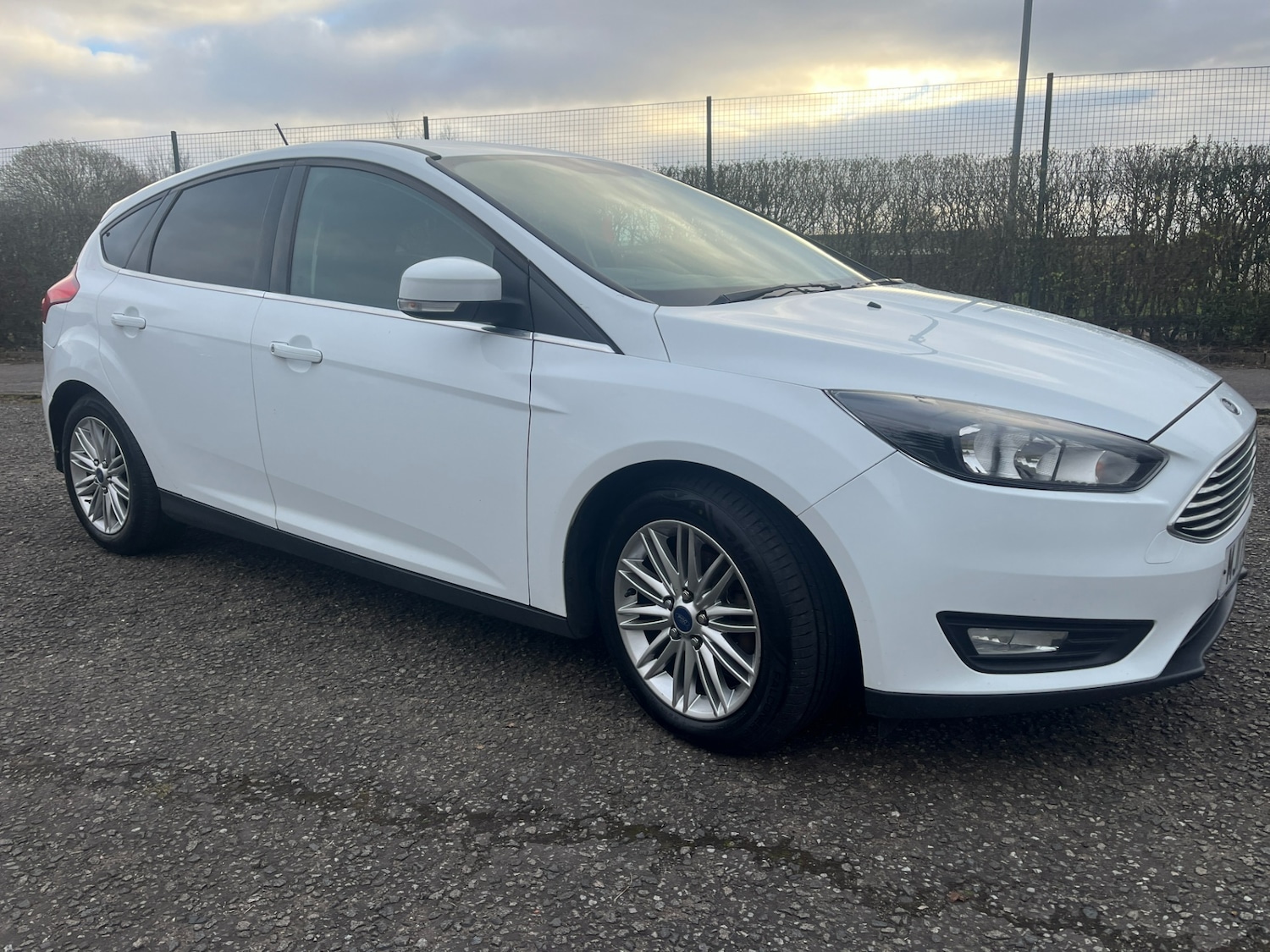 Used Ford Focus 2017 for sale - 77997336: Photo 2