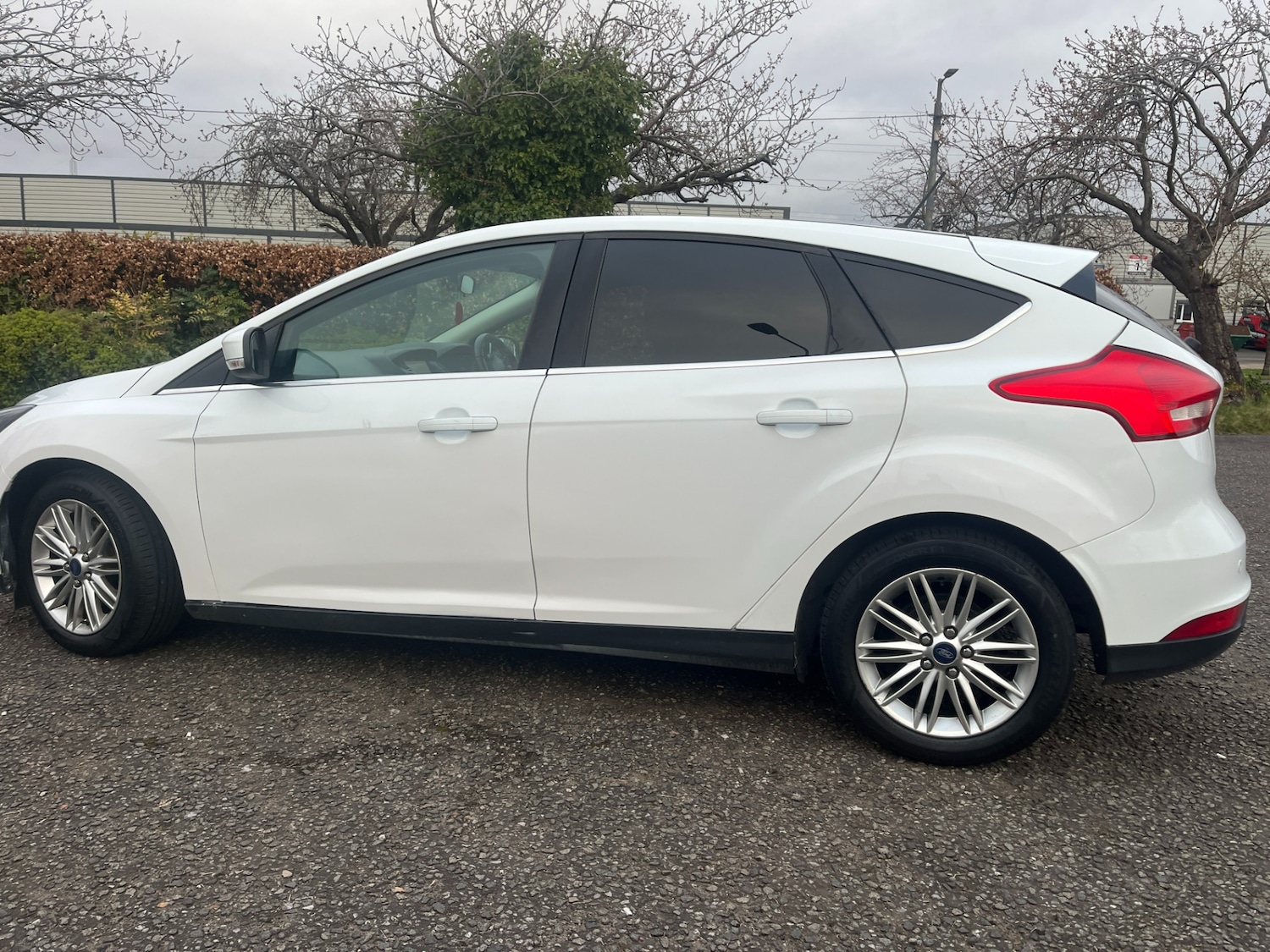 Used Ford Focus 2017 for sale - 77997336: Photo 3