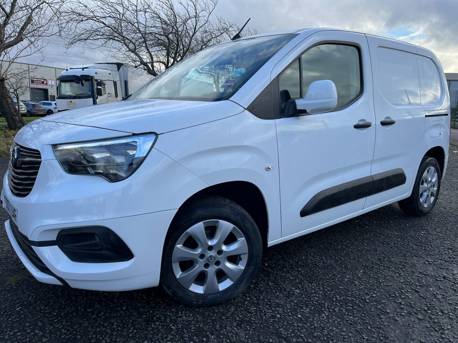 Used Vauxhall Combo 2021 for sale - 77409267: Photo 2