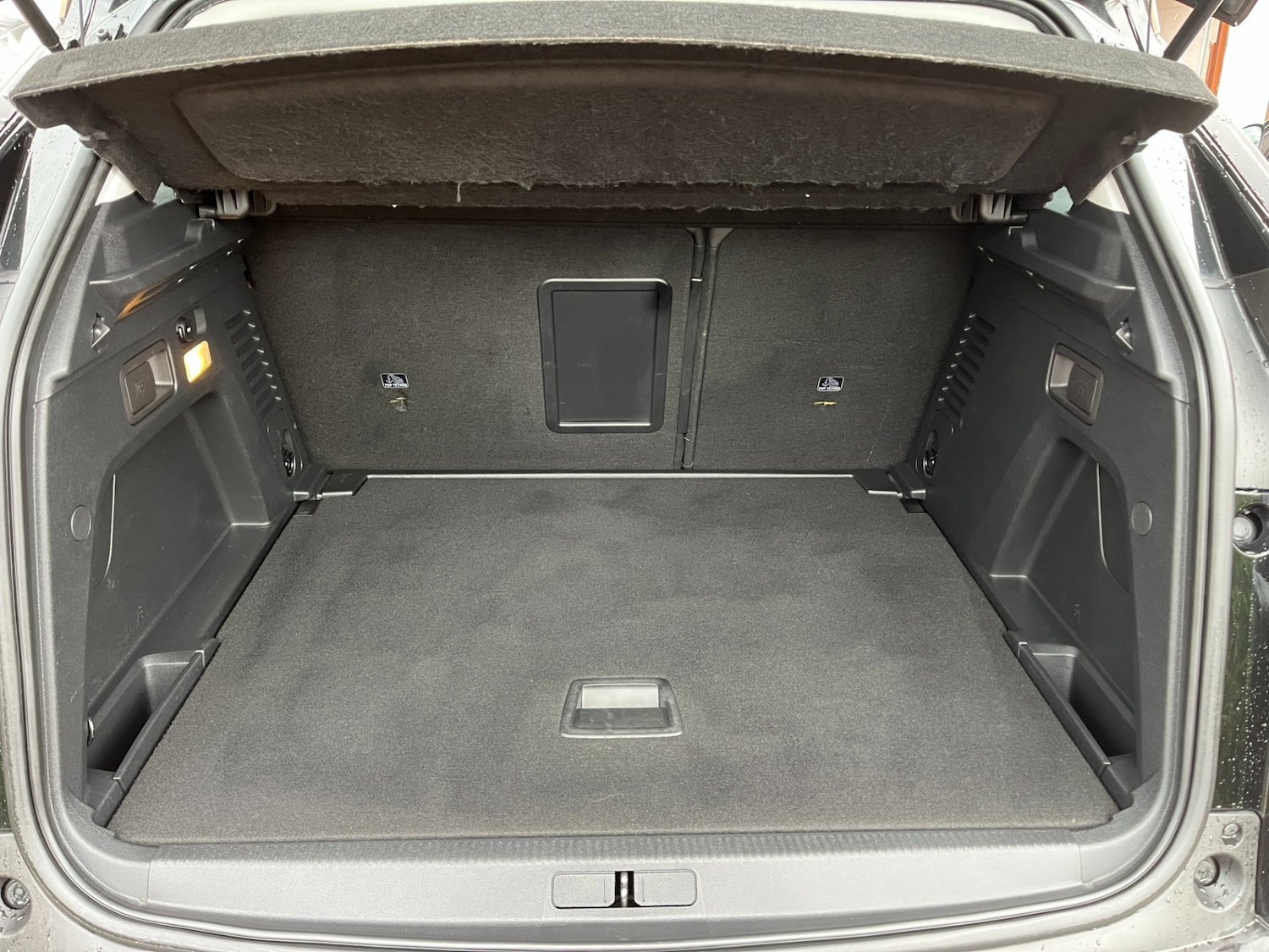 Used Peugeot 3008 2018 for sale - 76705715: Photo 22