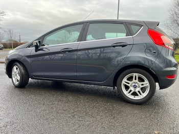 Used Ford Fiesta 2014 for sale - 77240755: Photo