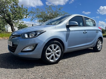Used Hyundai i20 2014 for sale - 79042164: Photo
