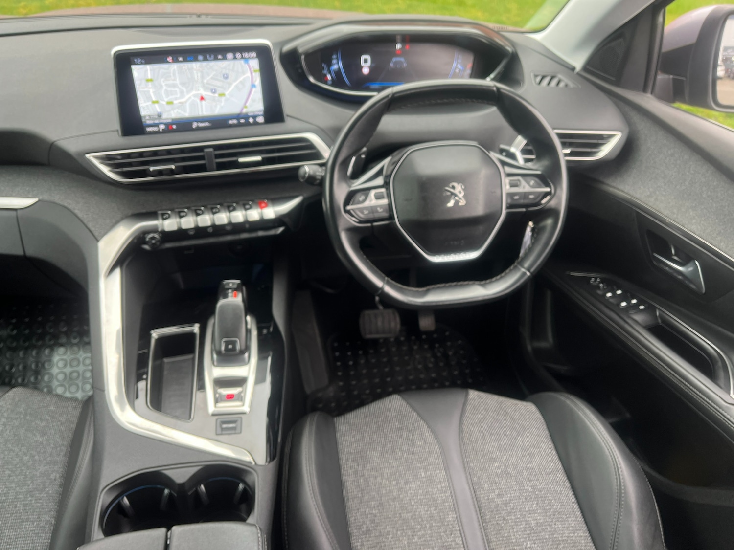 Used Peugeot 5008 2020 for sale - 77997011: Photo 18