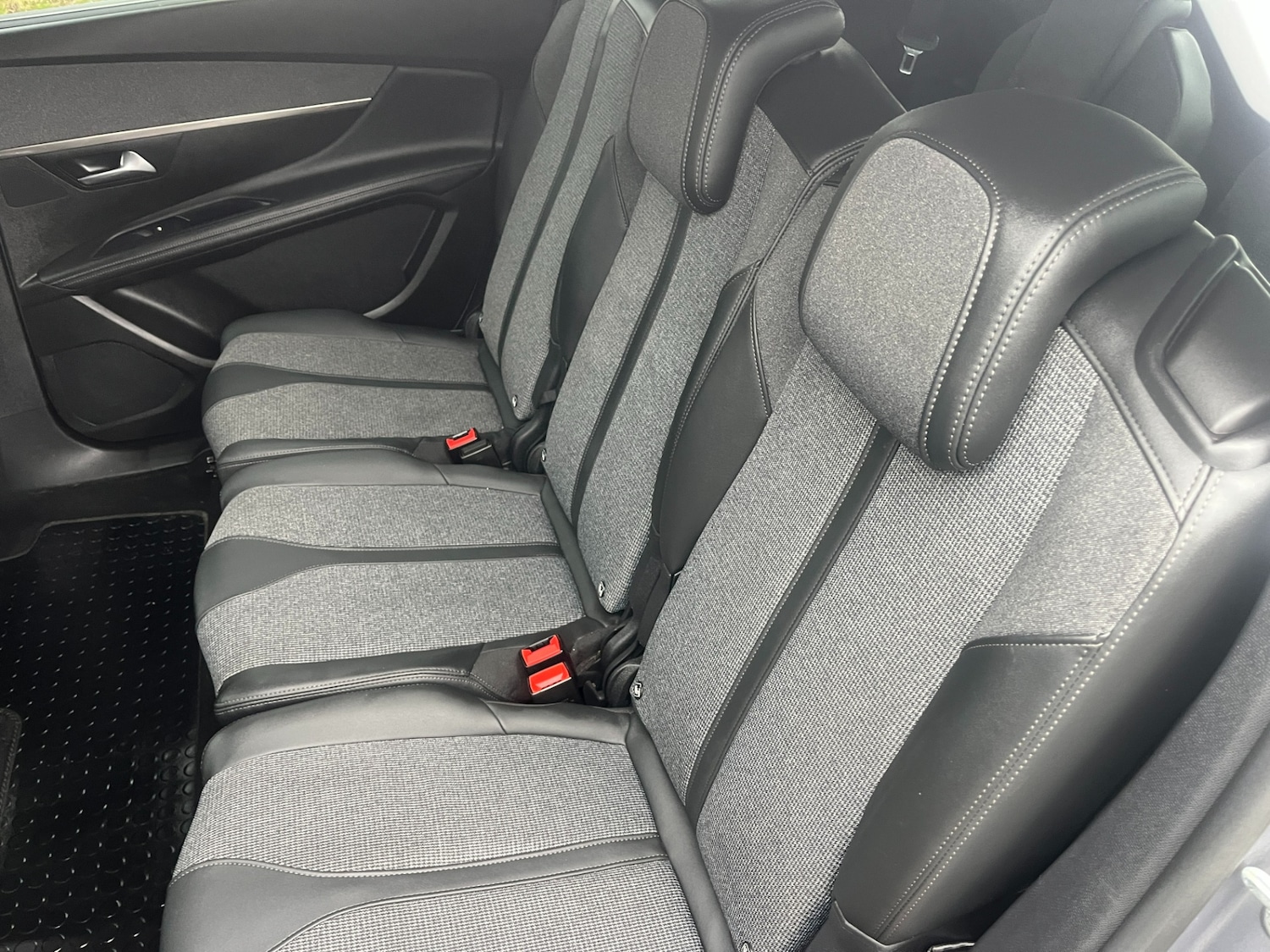 Used Peugeot 5008 2020 for sale - 77997011: Photo 7