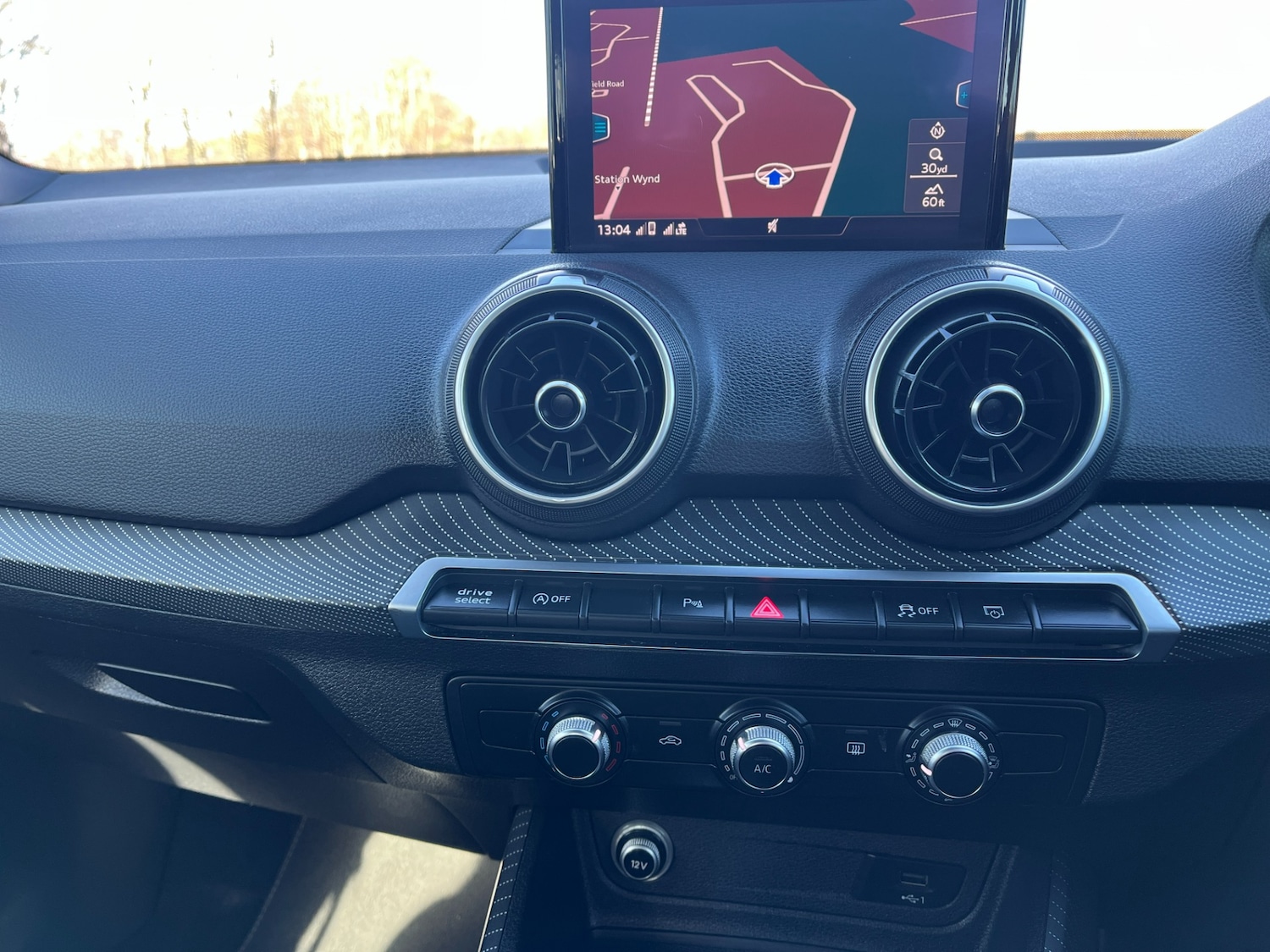 Used Audi Q2 2017 for sale - 77720573: Photo 17