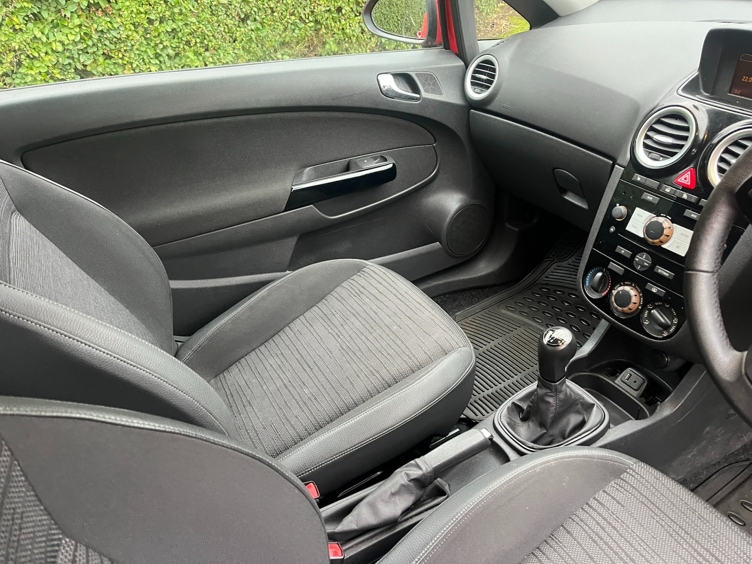 Used Vauxhall Corsa 2014 for sale - 77282673: Photo 12