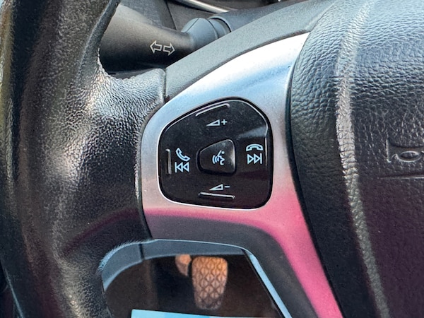 Used Ford Fiesta 2015 for sale - 76237498: Photo 35