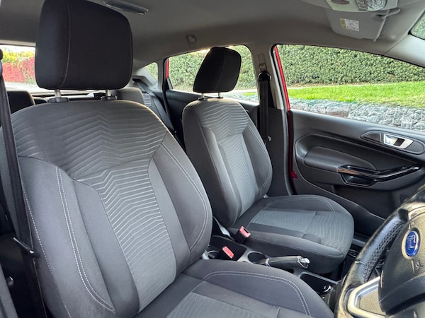 Used Ford Fiesta 2015 for sale - 76237498: Photo 8