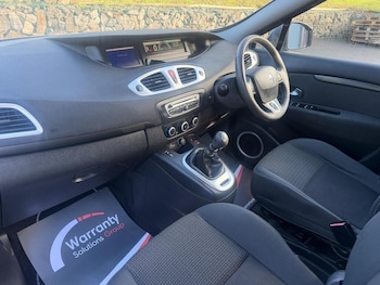 Used Renault Grand Scenic 2010 for sale - 78881912: Photo