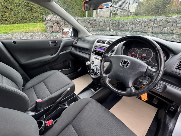 Used Honda Civic 2005 for sale - 76182231: Photo 12
