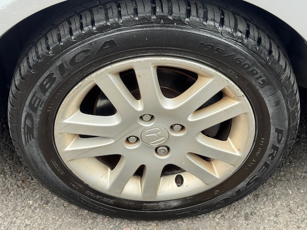 Used Honda Civic 2005 for sale - 76182231: Photo 24