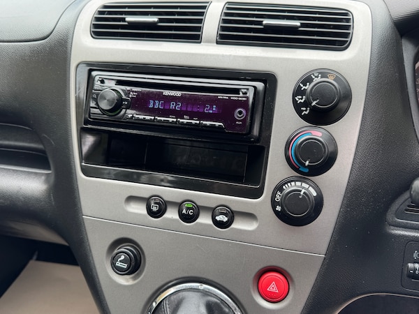 Used Honda Civic 2005 for sale - 76182231: Photo 30