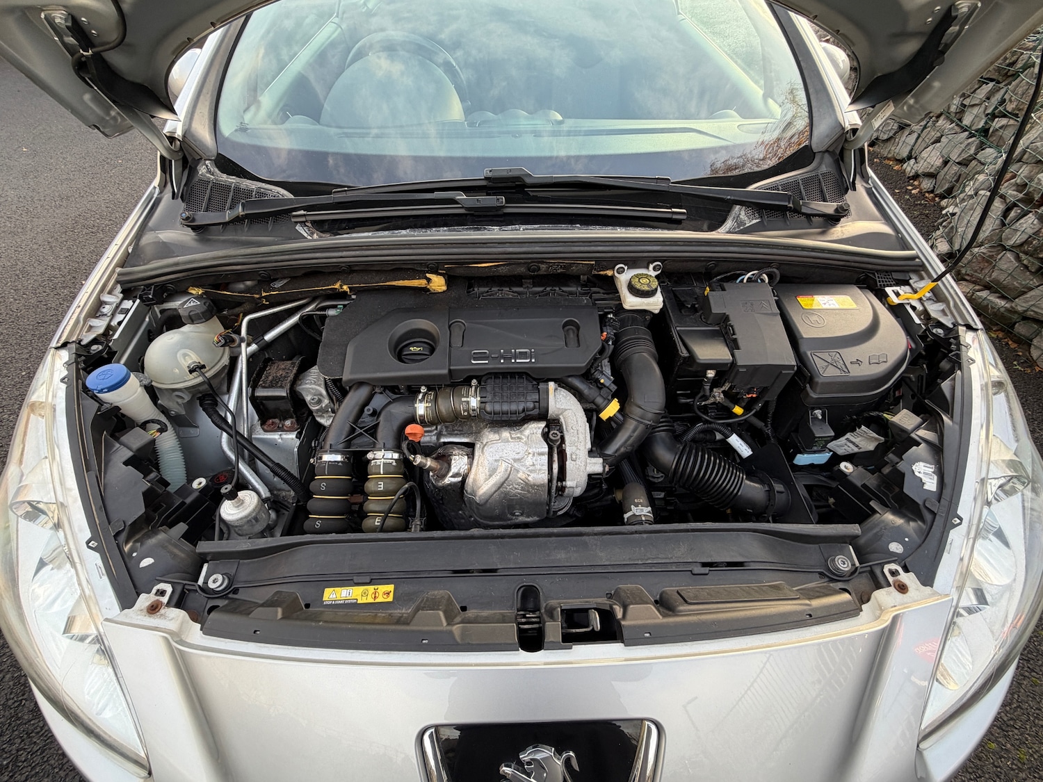 Used Peugeot 308 2013 for sale - 76780420: Photo 25