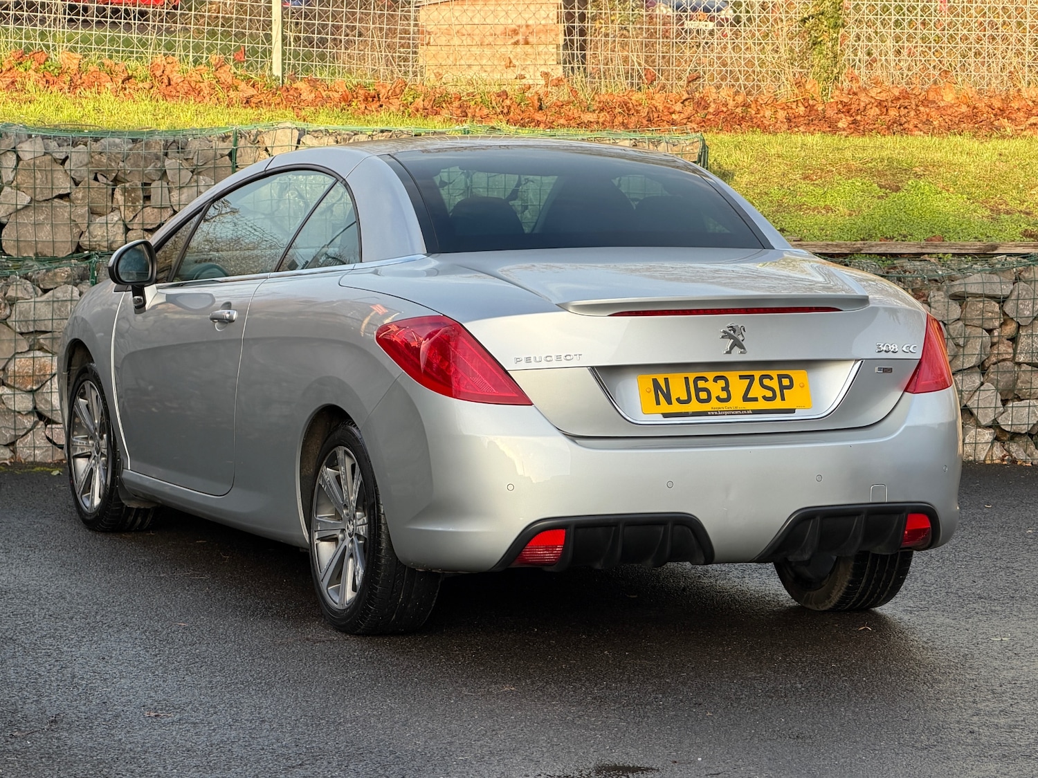 Used Peugeot 308 2013 for sale - 76780420: Photo 3