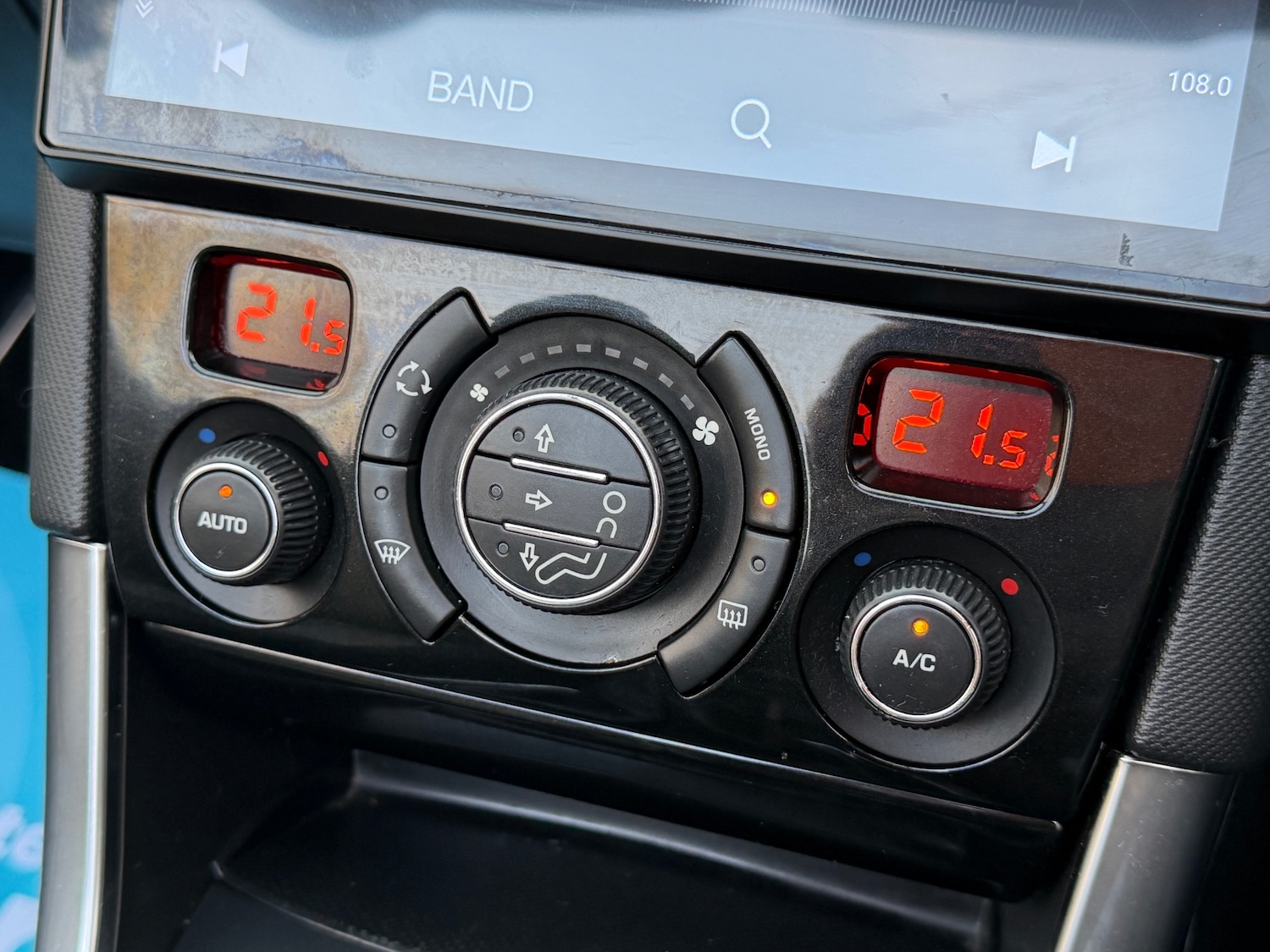 Used Peugeot 308 2013 for sale - 76780420: Photo 35