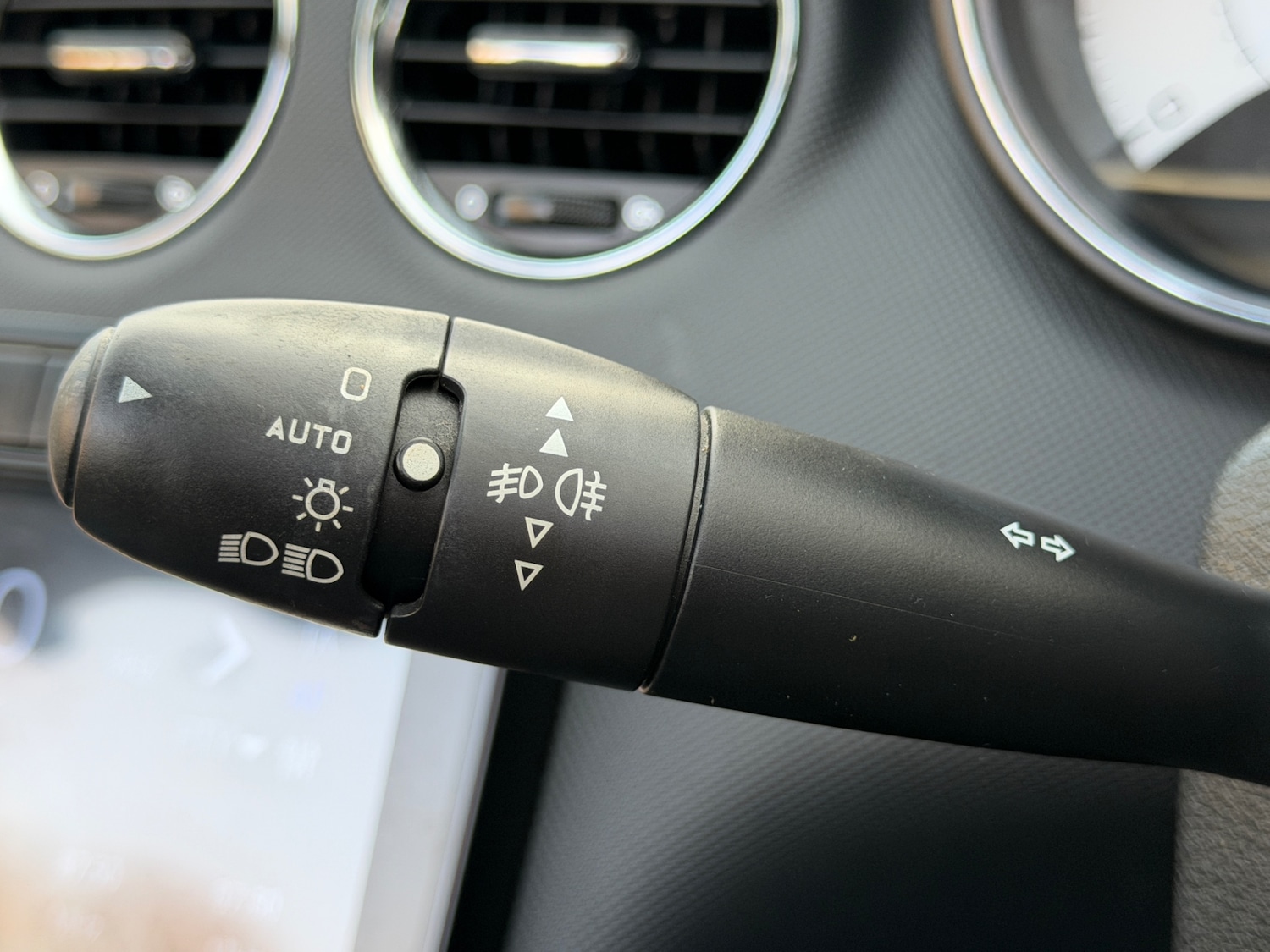 Used Peugeot 308 2013 for sale - 76780420: Photo 37