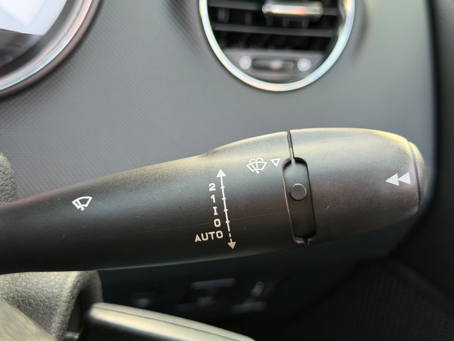 Used Peugeot 308 2013 for sale - 76780420: Photo 38