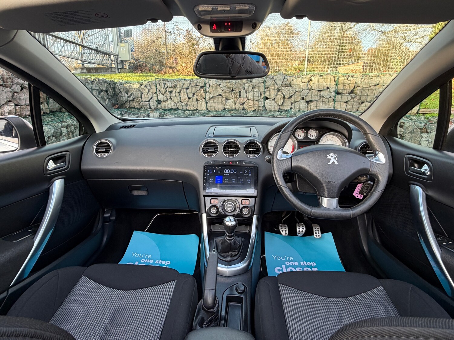 Used Peugeot 308 2013 for sale - 76780420: Photo 4