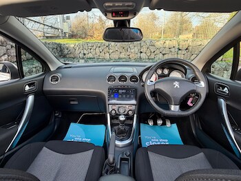 Used Peugeot 308 2013 for sale - 76780420: Photo