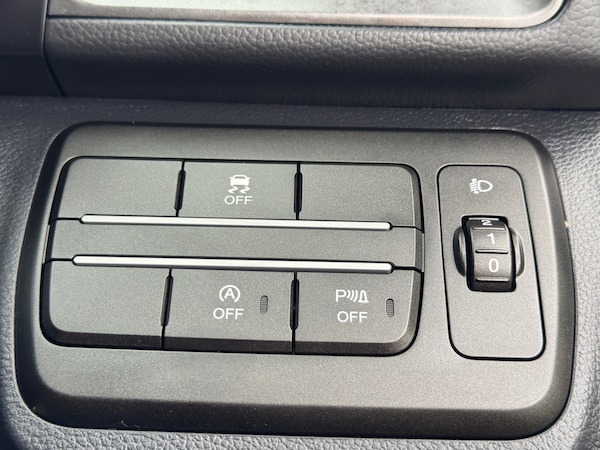 Used Ssangyong Tivoli 2018 for sale - 75580270: Photo 40