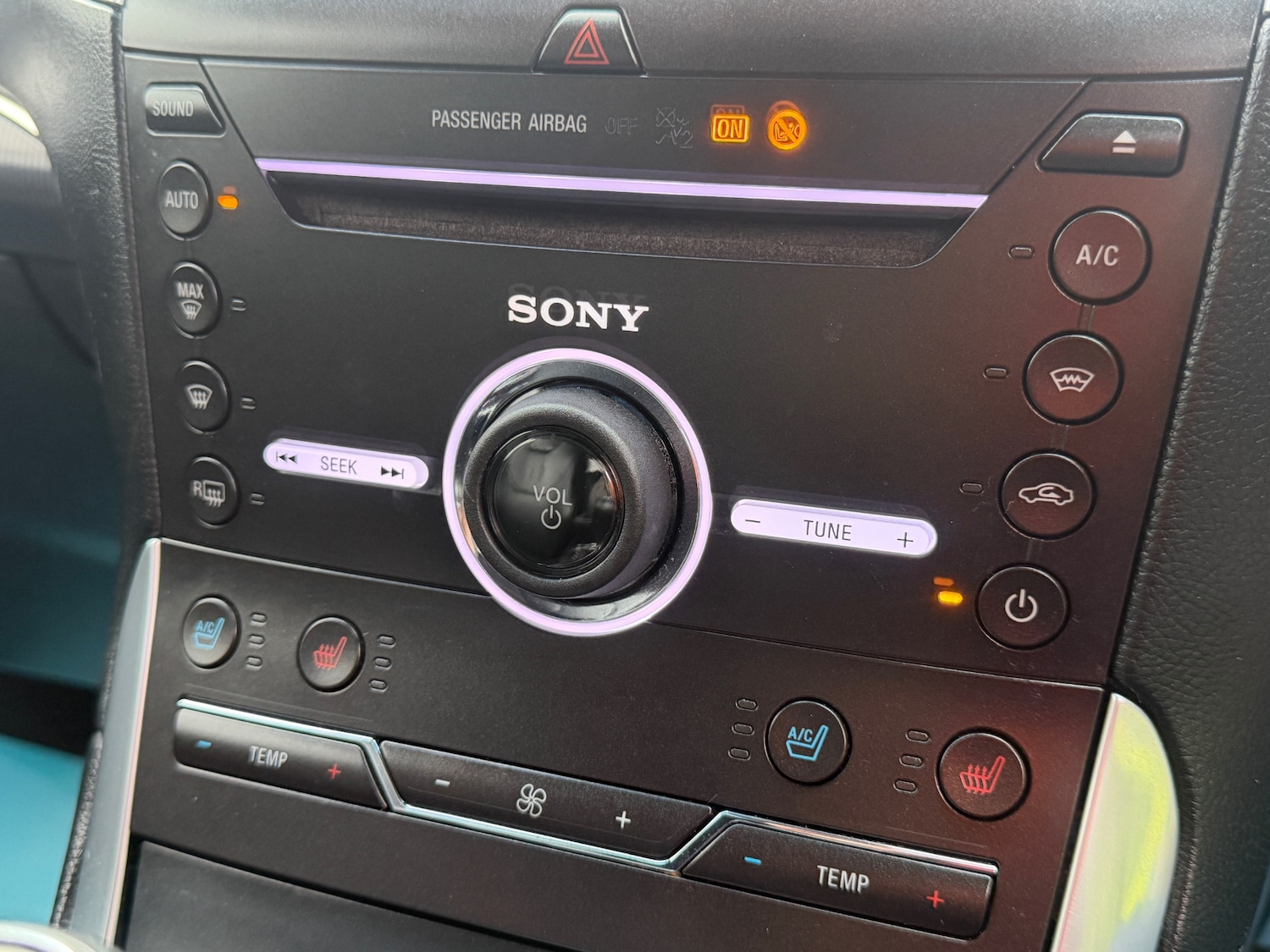 Used Ford Edge 2016 for sale - 77536145: Photo 36