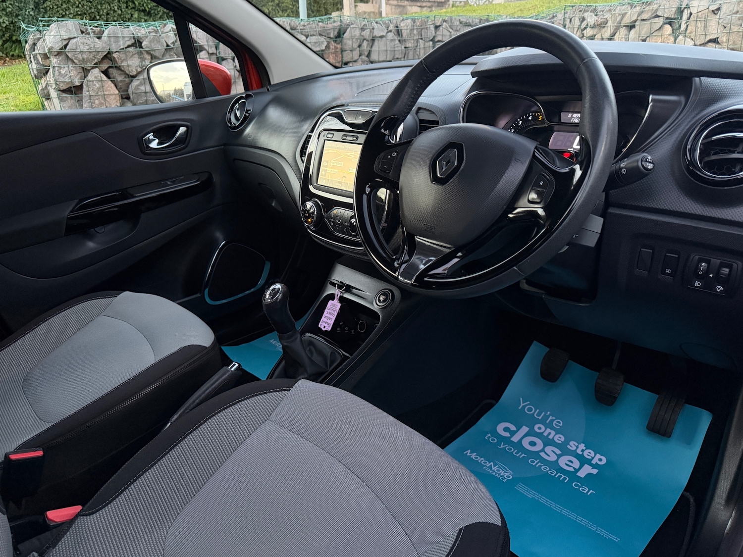 Used Renault Captur 2013 for sale - 76901772: Photo 12