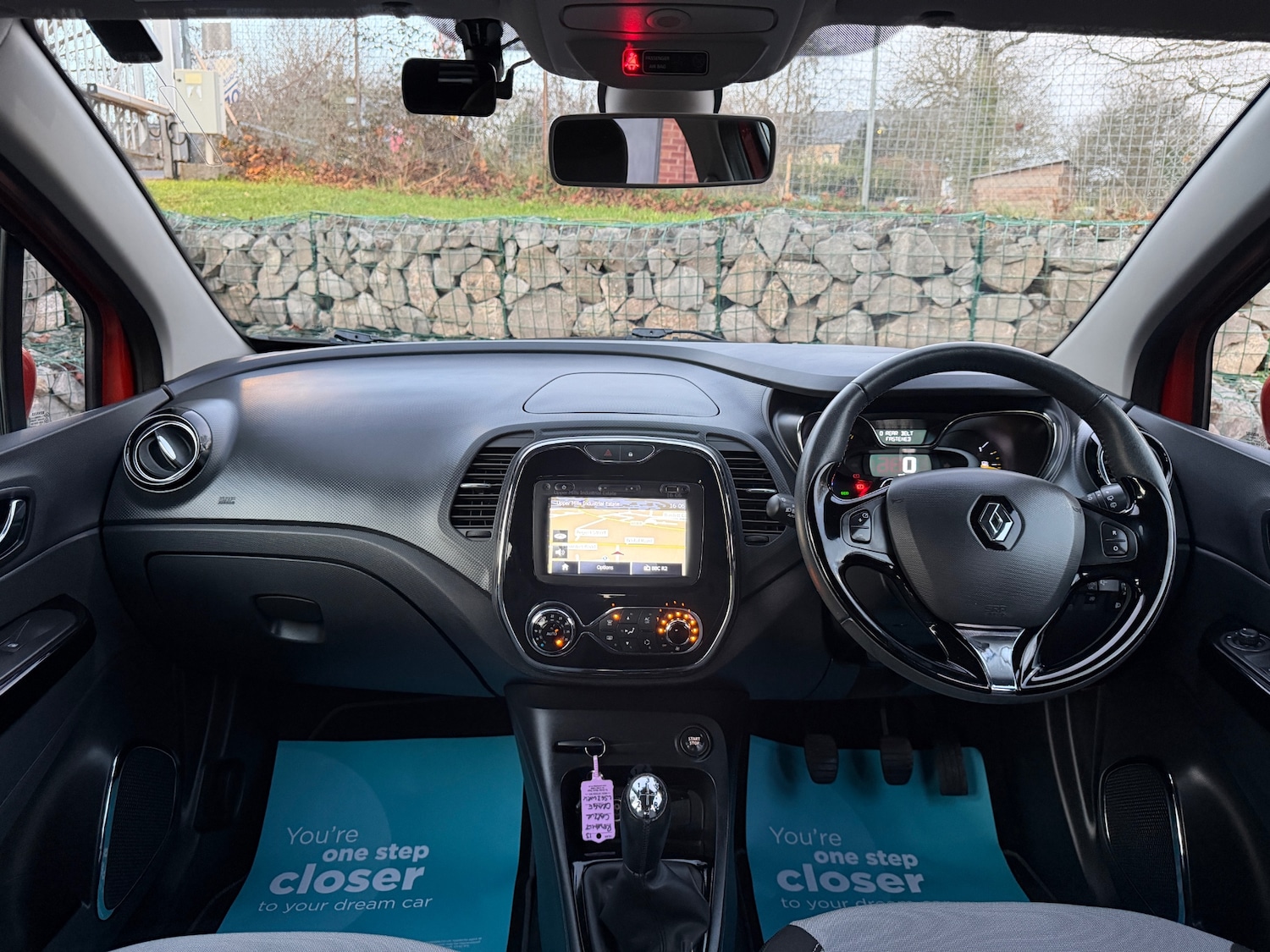 Used Renault Captur 2013 for sale - 76901772: Photo 4