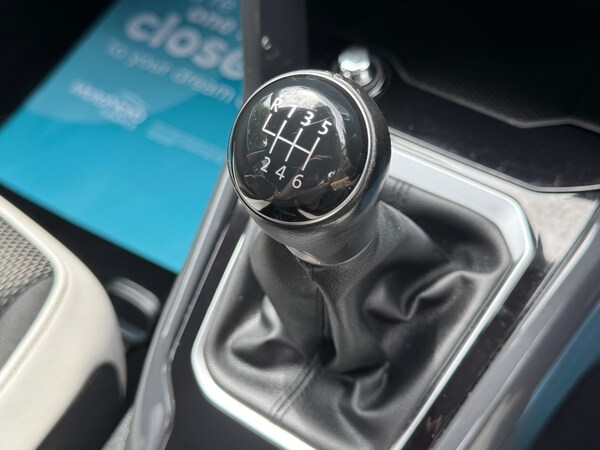 Used Volkswagen T-Roc 2020 for sale - 75566015: Photo 28
