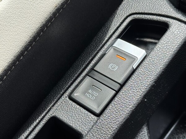 Used Volkswagen T-Roc 2020 for sale - 75566015: Photo 34