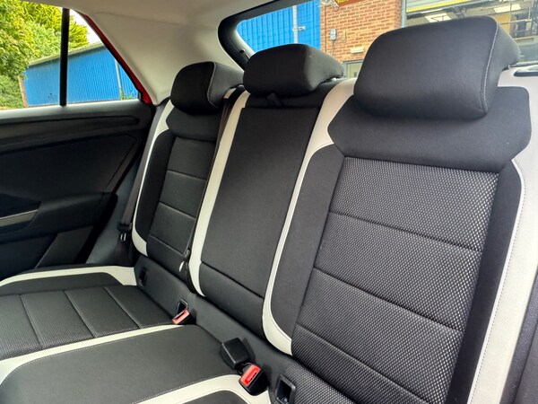 Used Volkswagen T-Roc 2020 for sale - 75566015: Photo 9