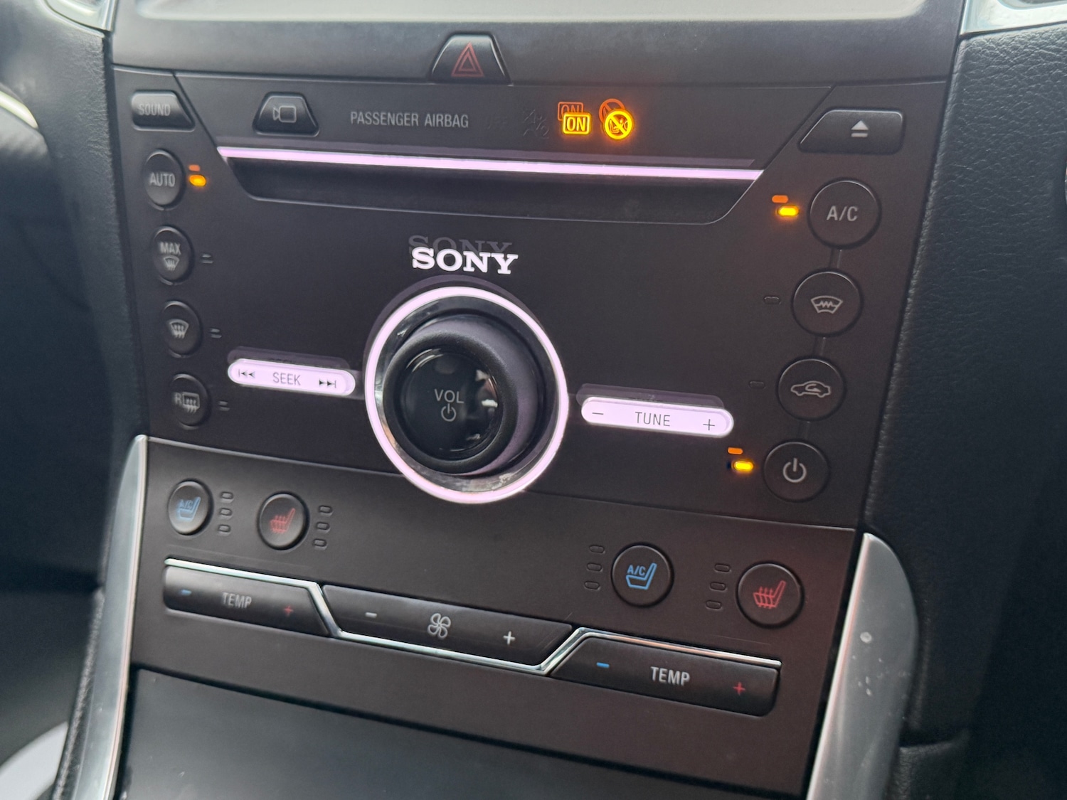 Used Ford Edge 2017 for sale - 76946014: Photo 36