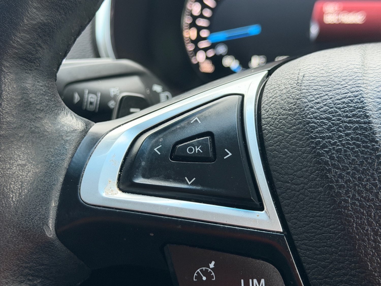 Used Ford Edge 2017 for sale - 76946014: Photo 44