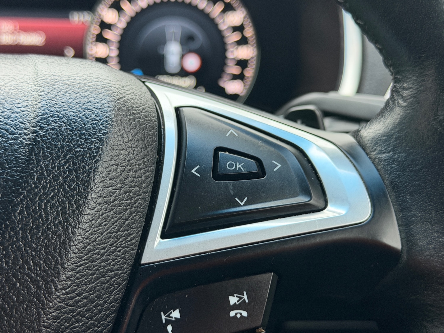 Used Ford Edge 2017 for sale - 76946014: Photo 45