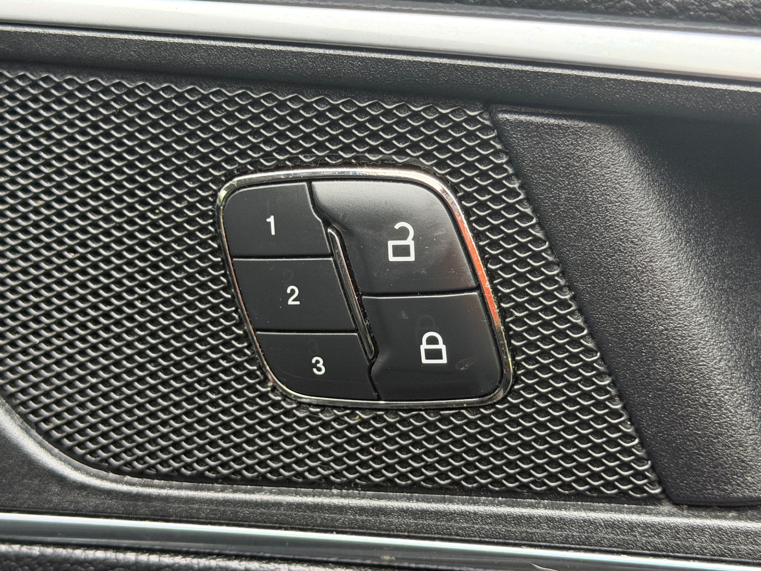 Used Ford Edge 2017 for sale - 76946014: Photo 51