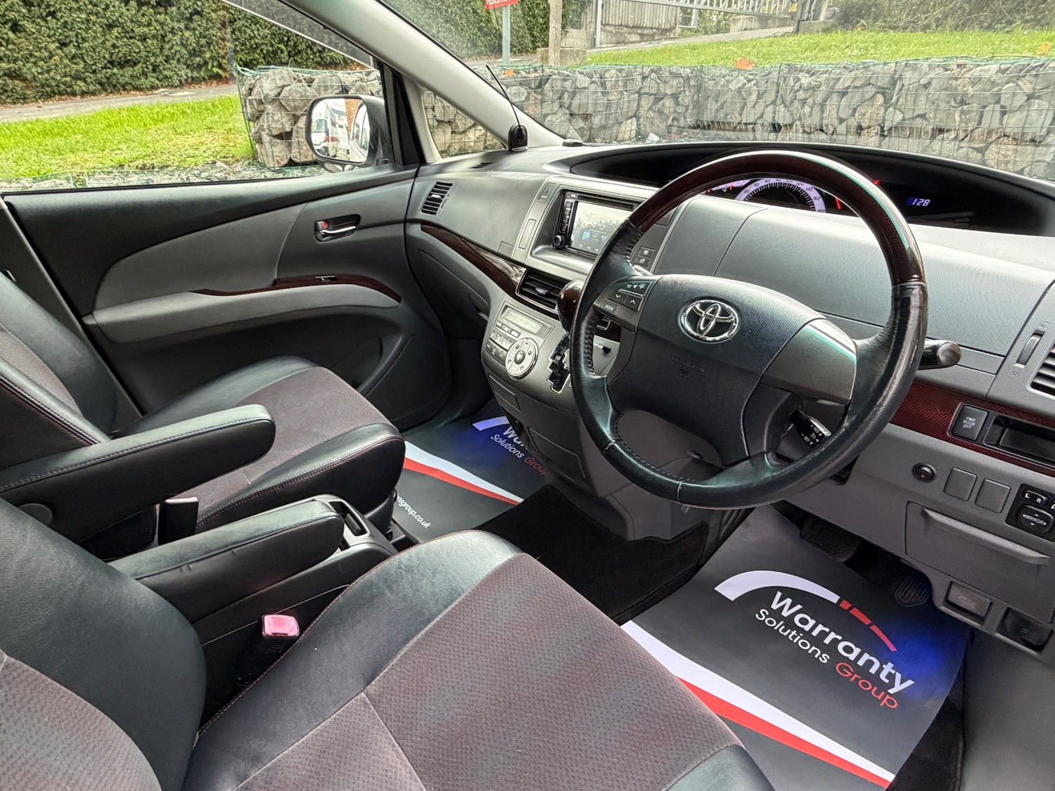 Used Toyota Estima 2023 for sale - 76353720: Photo 13
