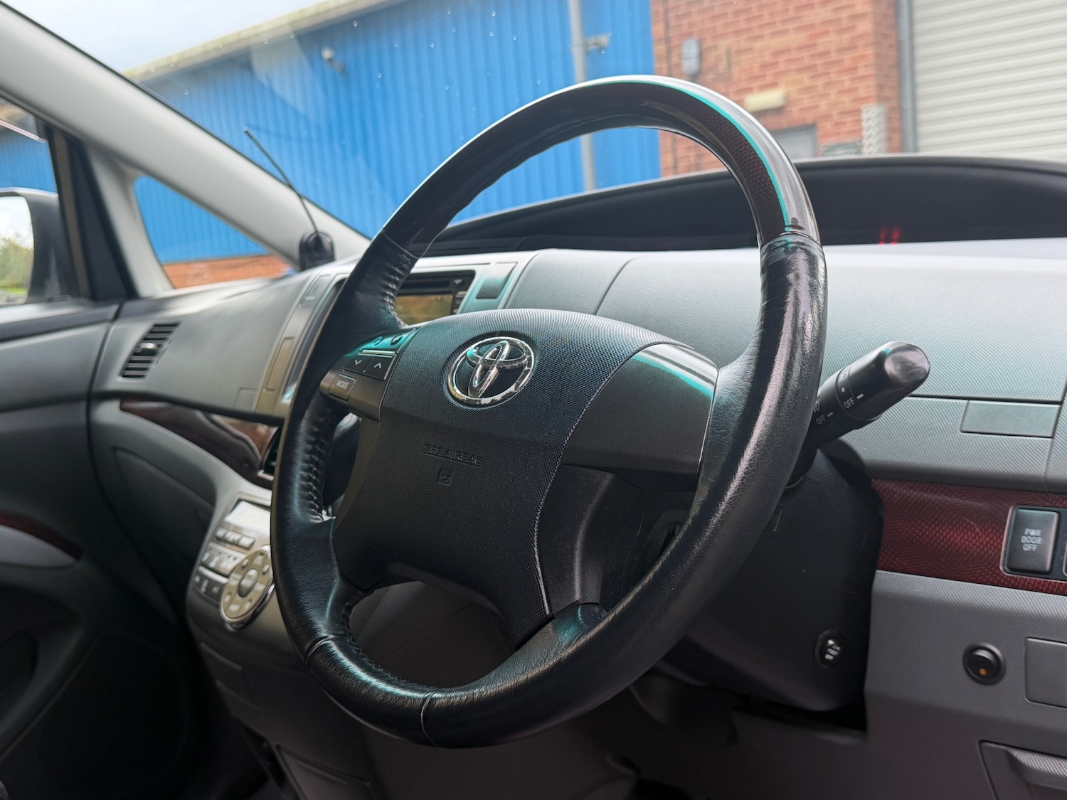 Used Toyota Estima 2023 for sale - 76353720: Photo 26
