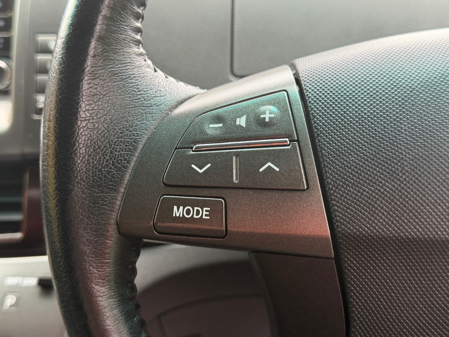 Used Toyota Estima 2023 for sale - 76353720: Photo 33