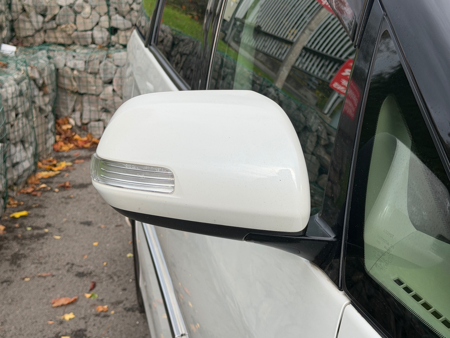 Used Toyota Estima 2023 for sale - 76353720: Photo 46