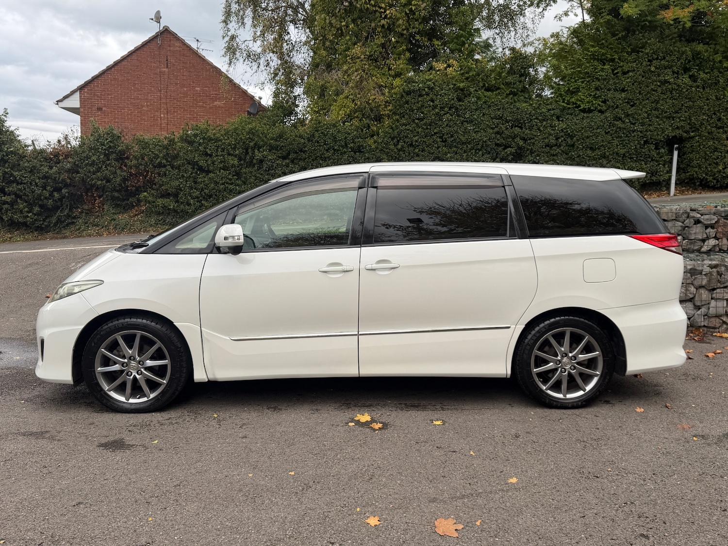 Used Toyota Estima 2023 for sale - 76353720: Photo 5