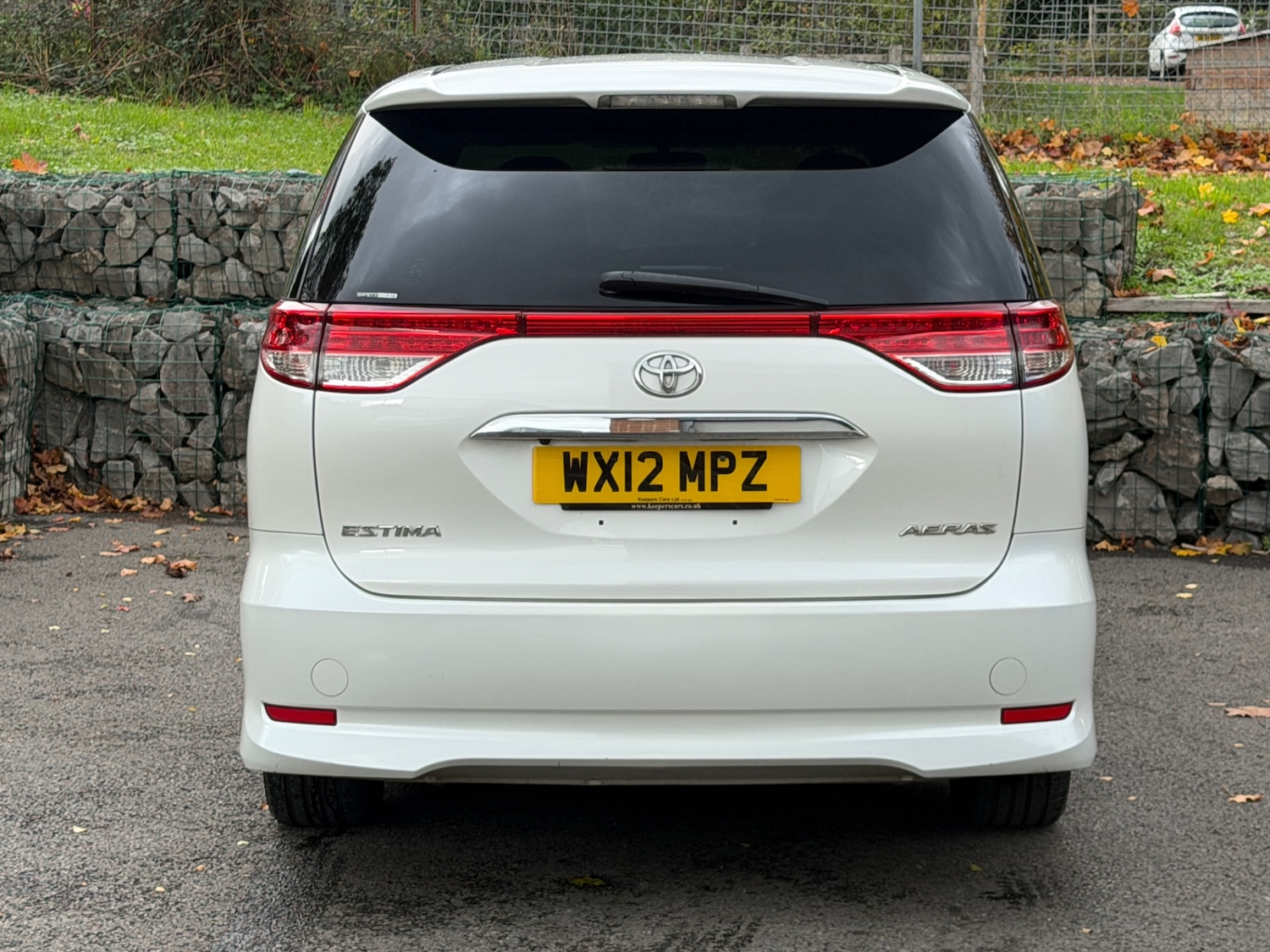Used Toyota Estima 2023 for sale - 76353720: Photo 7