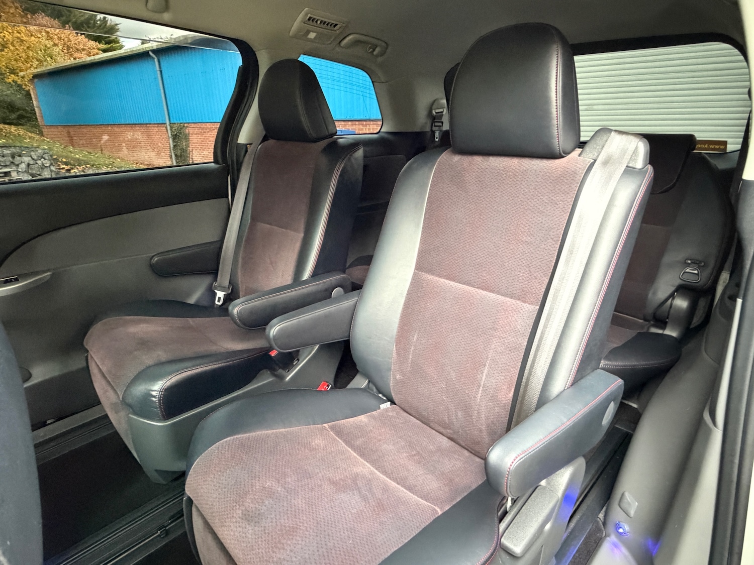 Used Toyota Estima 2023 for sale - 76353720: Photo 9