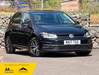 Used Volkswagen Golf 2017 for sale - 79703571: Photo