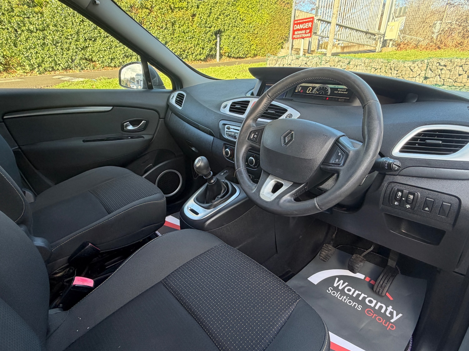 Used Renault Grand Scenic 2010 for sale - 77432266: Photo 13